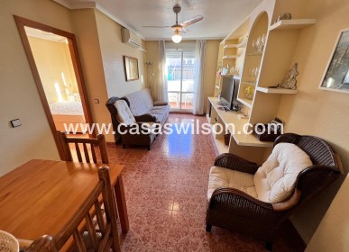 Sale - Apartment - Torrevieja - Centro