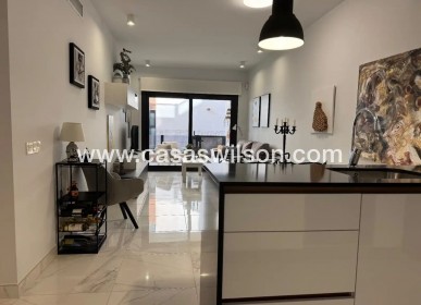 Sale - Bungalow - El Raso