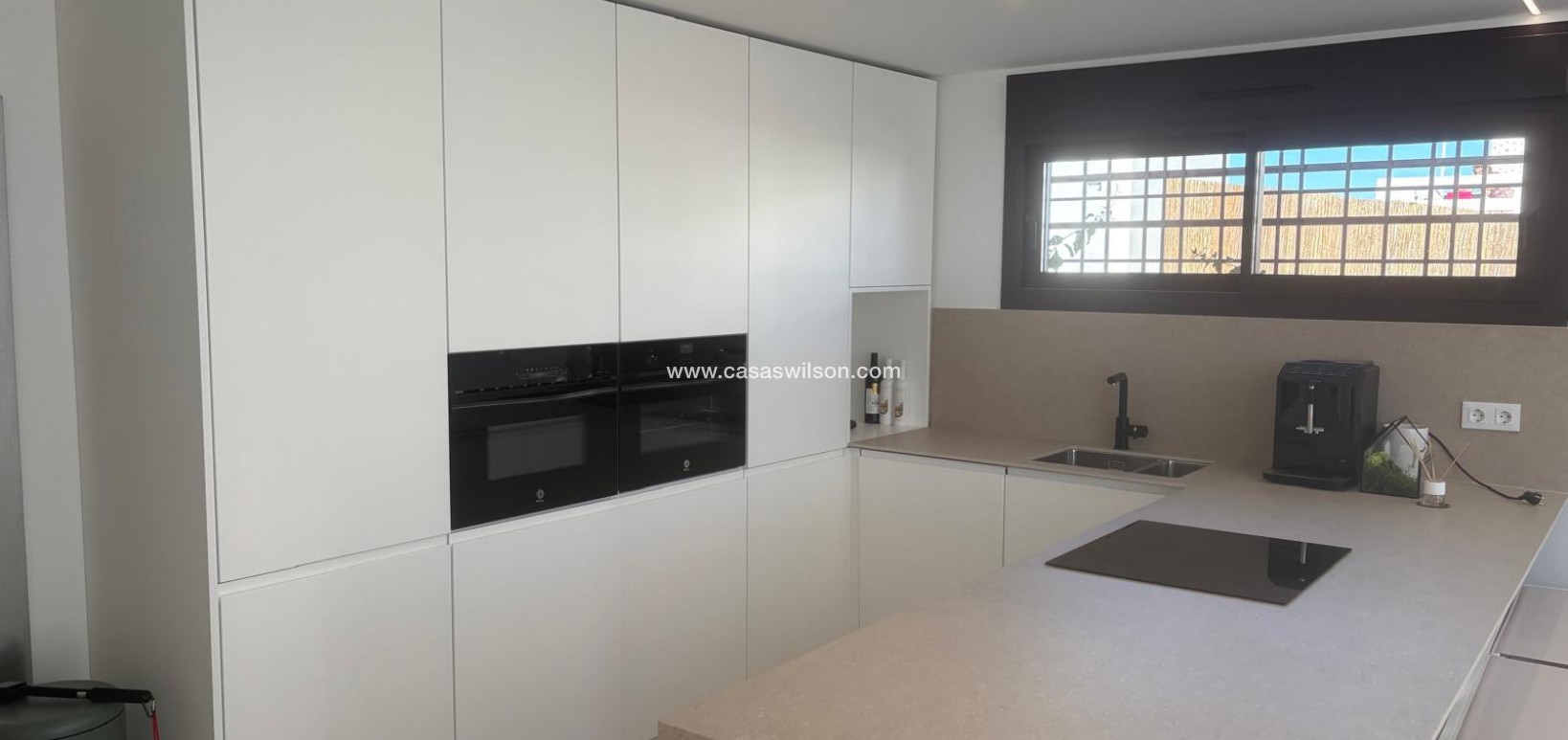 Venta - Chalet - Algorfa