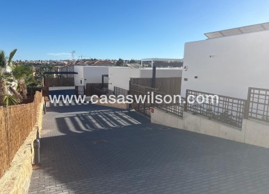 Venta - Chalet - Algorfa