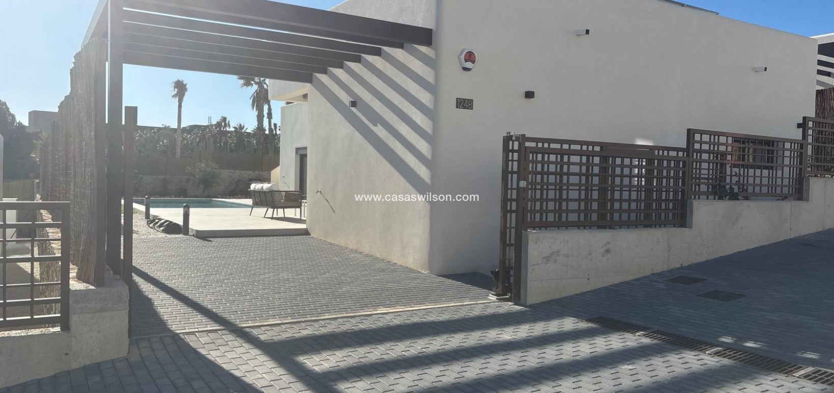 Venta - Chalet - Algorfa