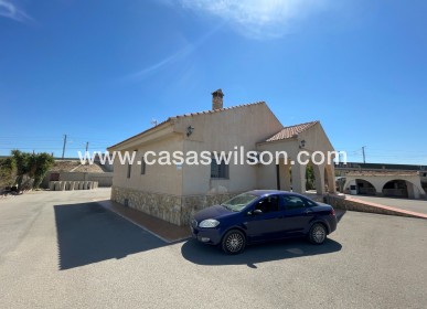 Sale - Villa - Crevillente - Inland