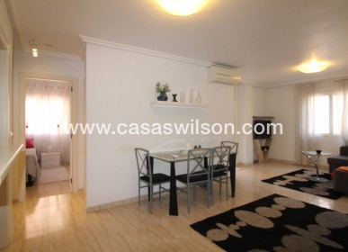 Sale - Apartment - Torrevieja - Centro