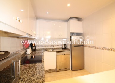 Sale - Apartment - Torrevieja - Centro