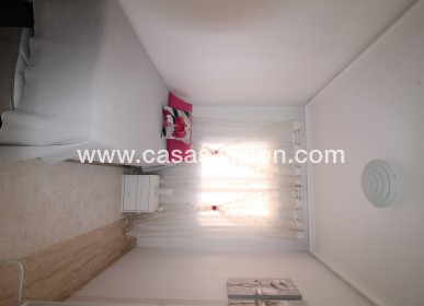 Sale - Apartment - Torrevieja - Centro