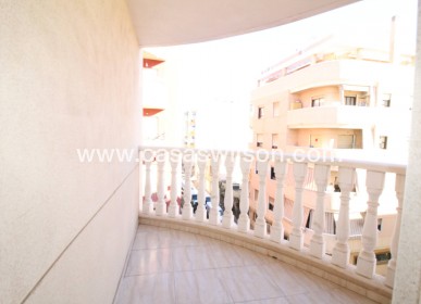 Sale - Apartment - Torrevieja - Centro