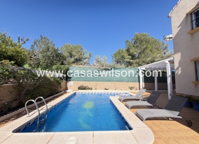 Sale - Villa - Villamartin - Villamartín