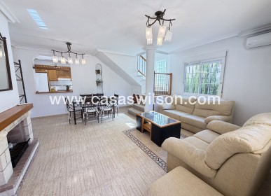 Sale - Villa - Villamartin - Villamartín