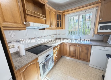 Sale - Villa - Villamartin - Villamartín