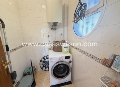 Sale - Villa - Villamartin - Villamartín