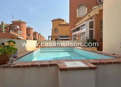 Sale - Villa - Orihuela Costa - Playa Flamenca