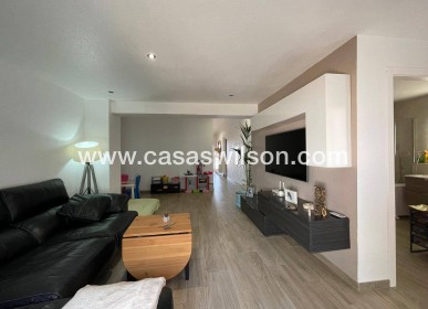 Venta - Adosado - Pilar de la Horadada - Zona Pueblo