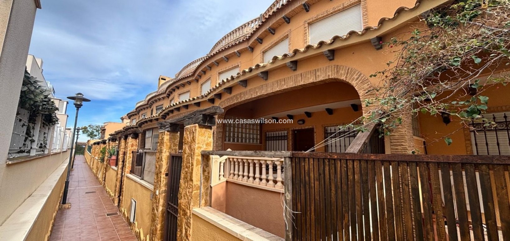 Venta - Adosado - Guardamar del Segura - Urbanizaciones