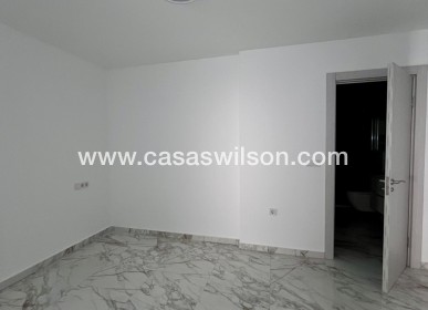 Venta - Apartamento - Torrevieja - PLAYA LOS LOCOS