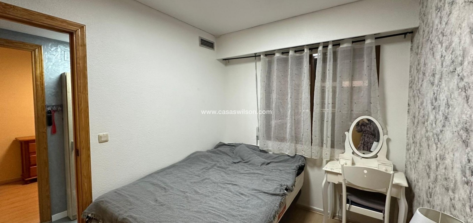 Venta - Apartamento - Torrevieja - Centro