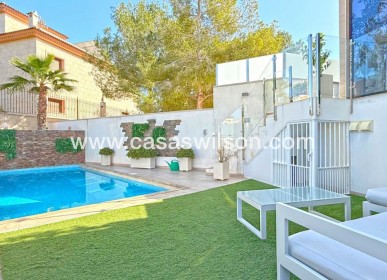 Venta - Chalet - Orihuela Costa - Villamartín