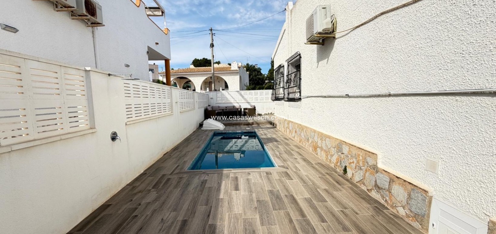 Sale - Villa - San Miguel de Salinas - blue lagoon