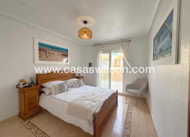 Sale - Townhouse - La Zenia