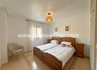 Sale - Townhouse - La Zenia