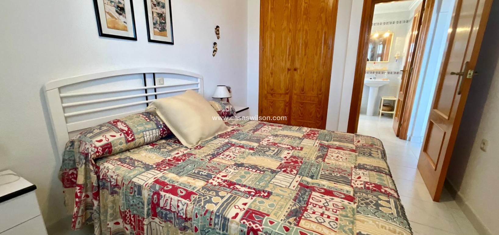 Sale - Apartment - Torrevieja - La Mata