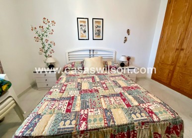 Sale - Apartment - Torrevieja - La Mata