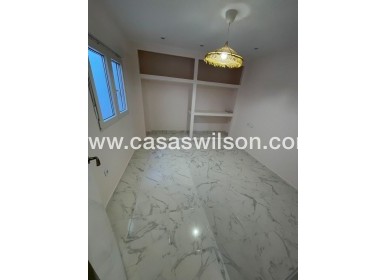 Venta - Apartamento - Torrevieja - Costa Blanca