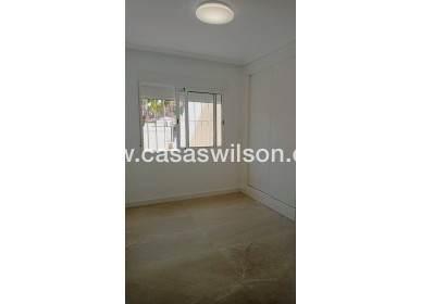 Sale - Townhouse - Pilar de la Horadada