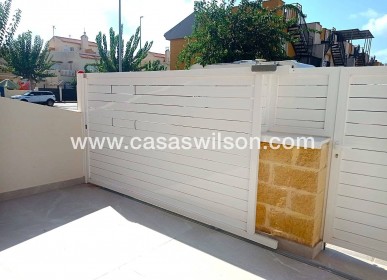 Sale - Townhouse - Pilar de la Horadada