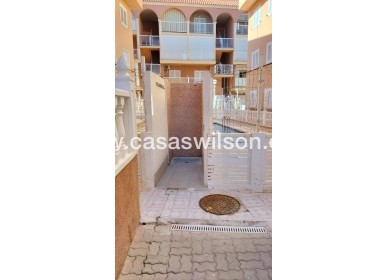 Sale - Appartement - Torrevieja - La Mata pueblo