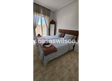 Sale - Apartment - Torrevieja - Acequion