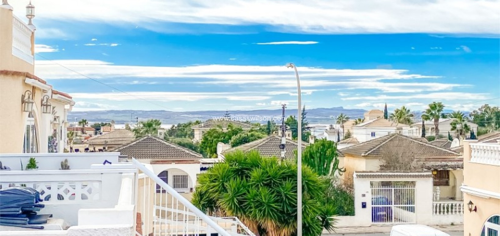 Sale - Bungalow - Torrevieja - Costa Blanca
