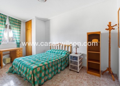 Venta - Apartamento - Torrevieja - Playa de los Locos