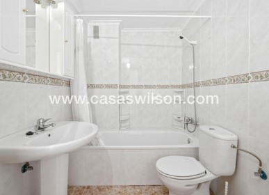 Venta - Apartamento - Torrevieja - Playa de los Locos