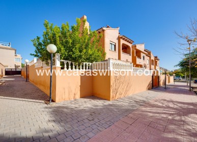 Venta - Bungalow - Torrevieja - Aguas Nuevas