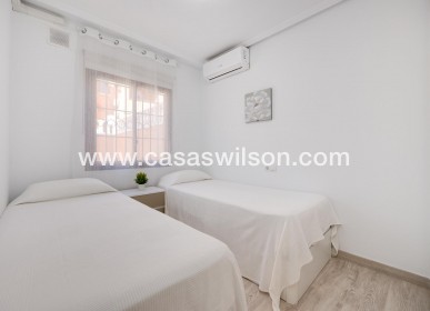 Venta - Bungalow - Torrevieja - Aguas Nuevas