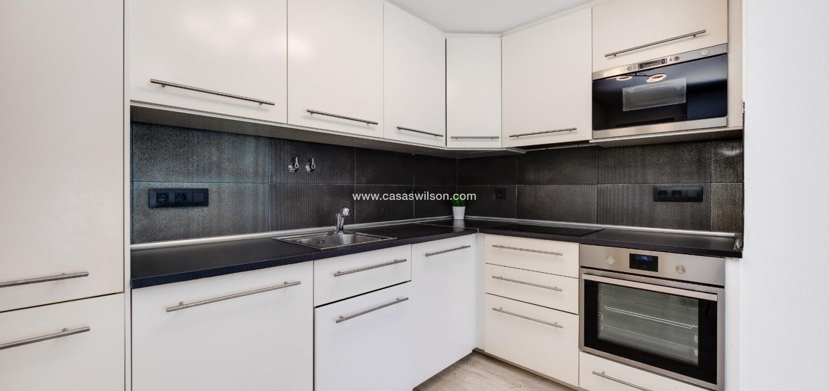 Venta - Bungalow - Torrevieja - Aguas Nuevas