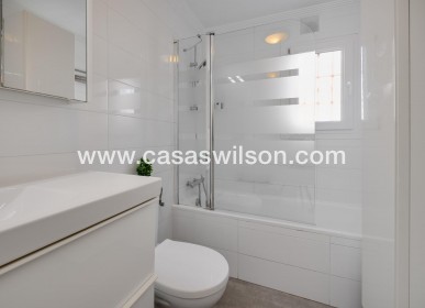 Venta - Bungalow - Torrevieja - Aguas Nuevas