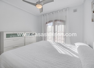 Venta - Bungalow - Torrevieja - Aguas Nuevas