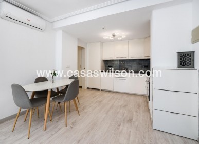 Venta - Bungalow - Torrevieja - Aguas Nuevas