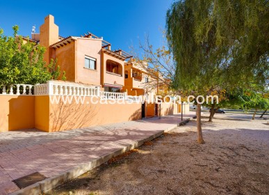 Venta - Bungalow - Torrevieja - Aguas Nuevas