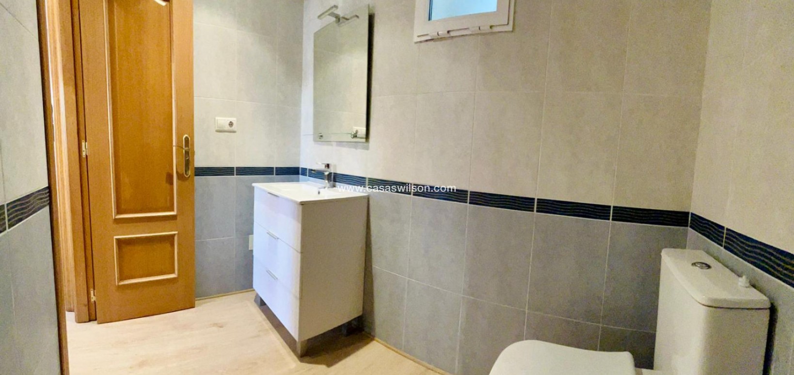 Sale - Appartement - San Isidro - Inland