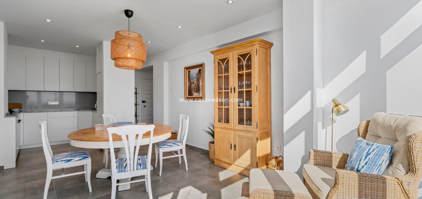 Sale - Apartment - La Nucía