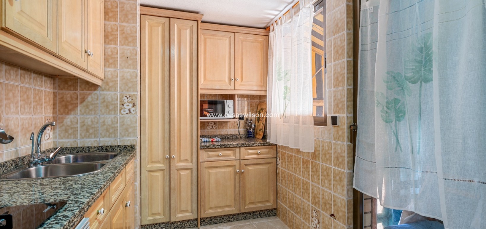 Venta - Apartamento - Arenales del Sol - Segunda linea playa