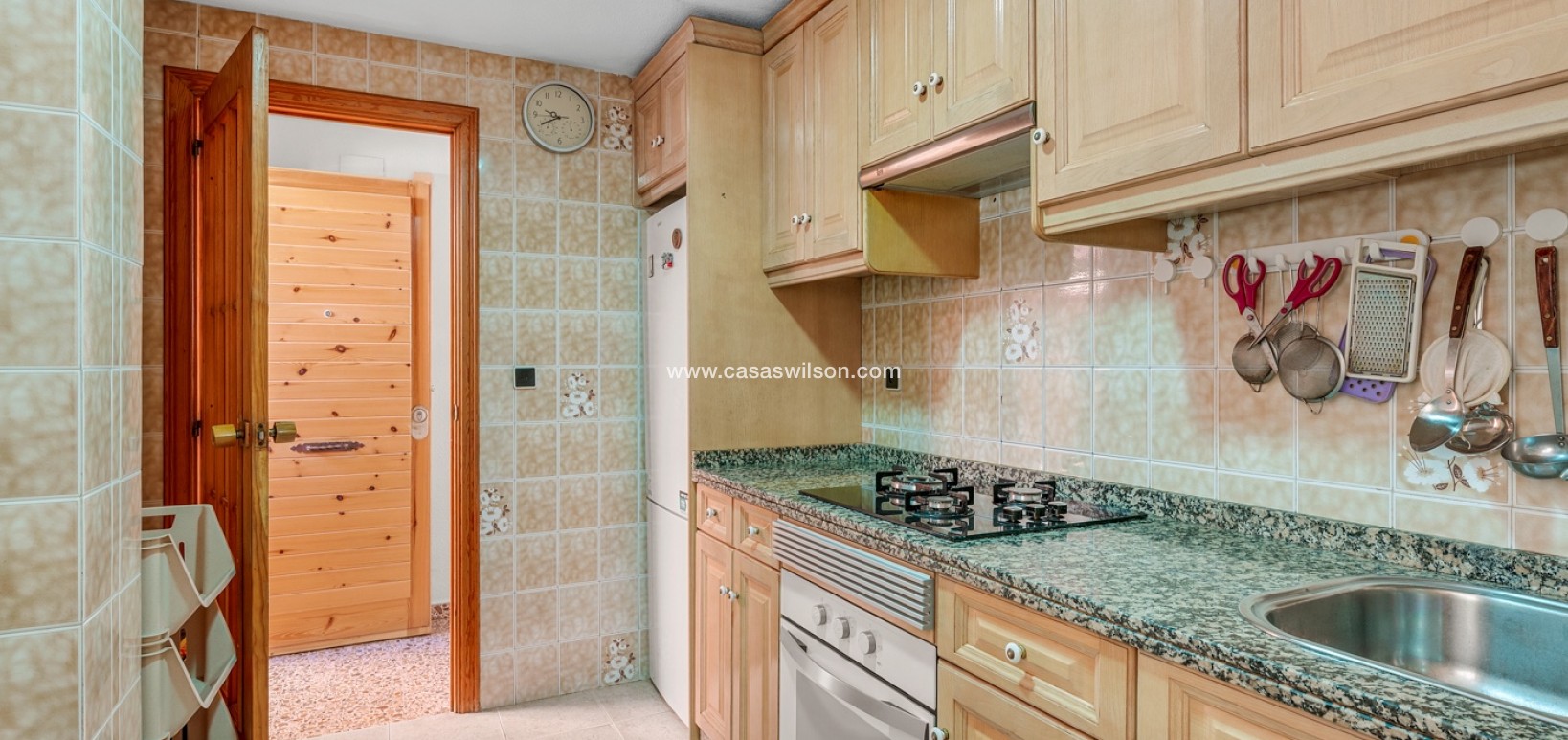 Venta - Apartamento - Arenales del Sol - Segunda linea playa