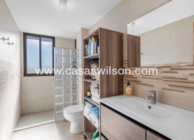 Venta - Apartamento - Arenales del Sol - Segunda linea playa