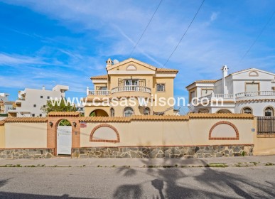 Sale - Villa - Orihuela Costa - Castillo de Don Juan