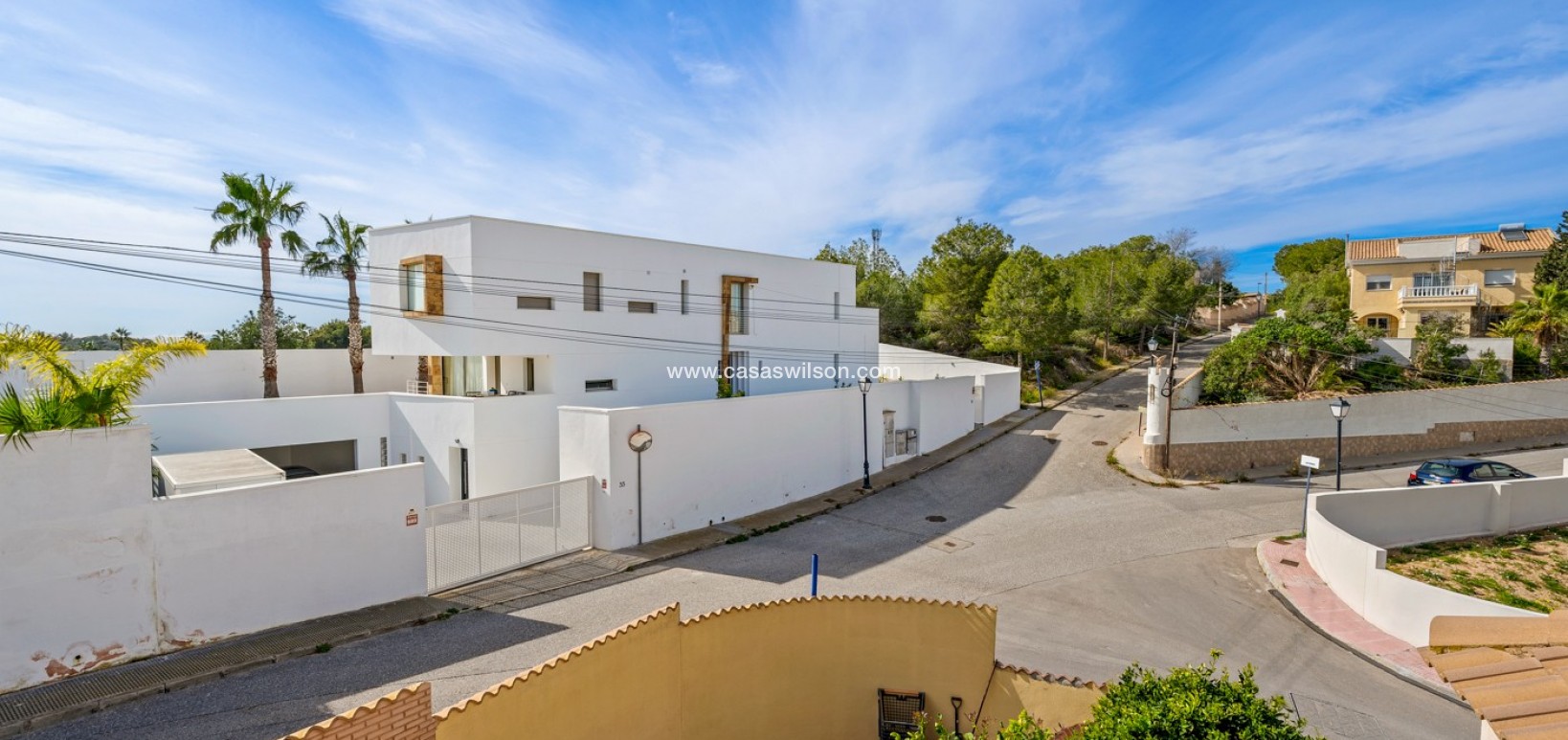 Sale - Villa - Orihuela Costa - Castillo de Don Juan