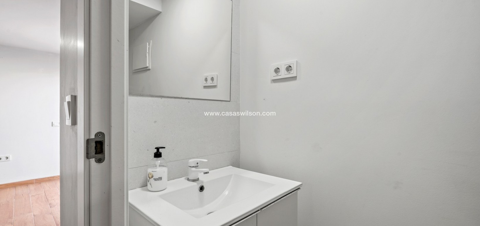 Sale - Villa - Orihuela Costa - Castillo de Don Juan