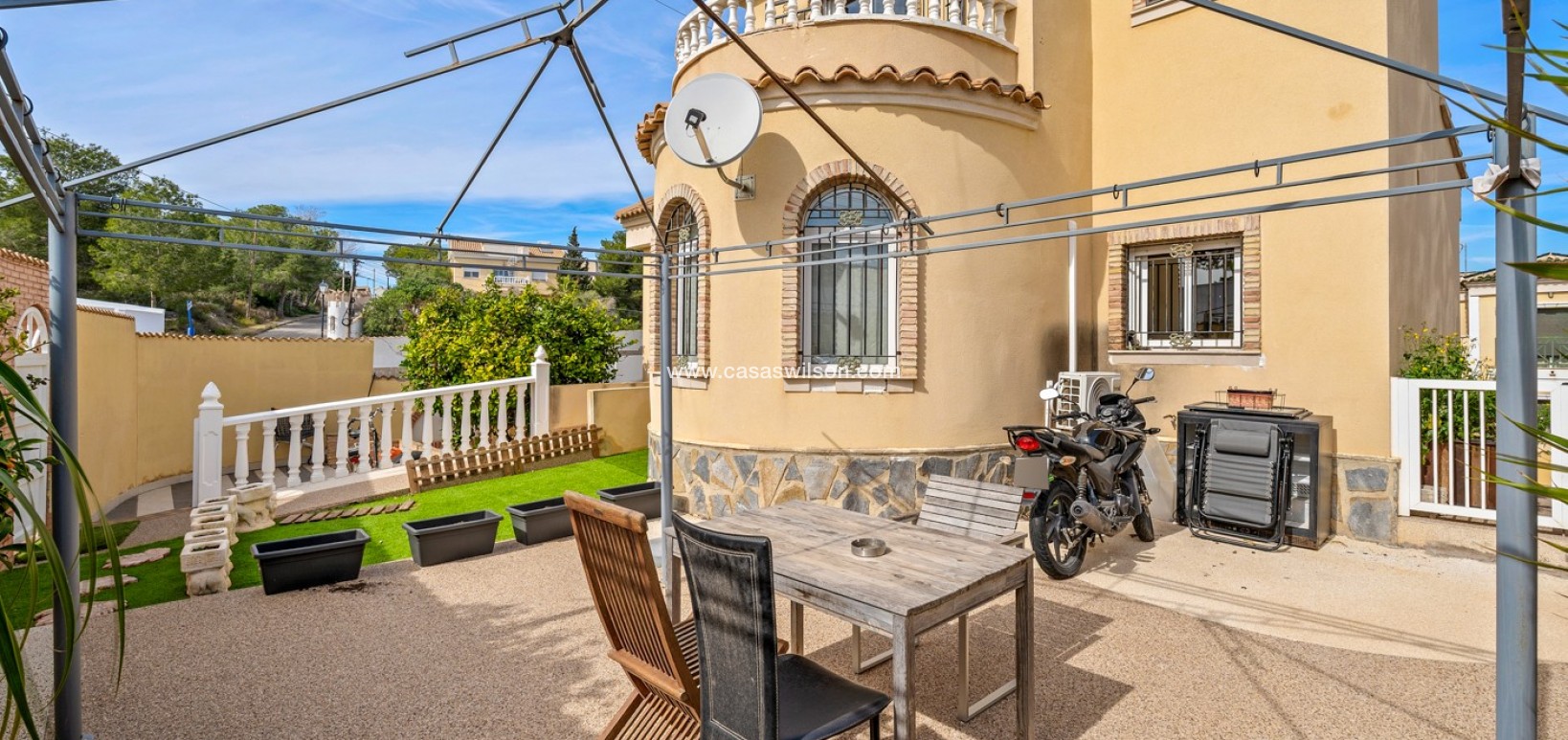 Sale - Villa - Orihuela Costa - Castillo de Don Juan