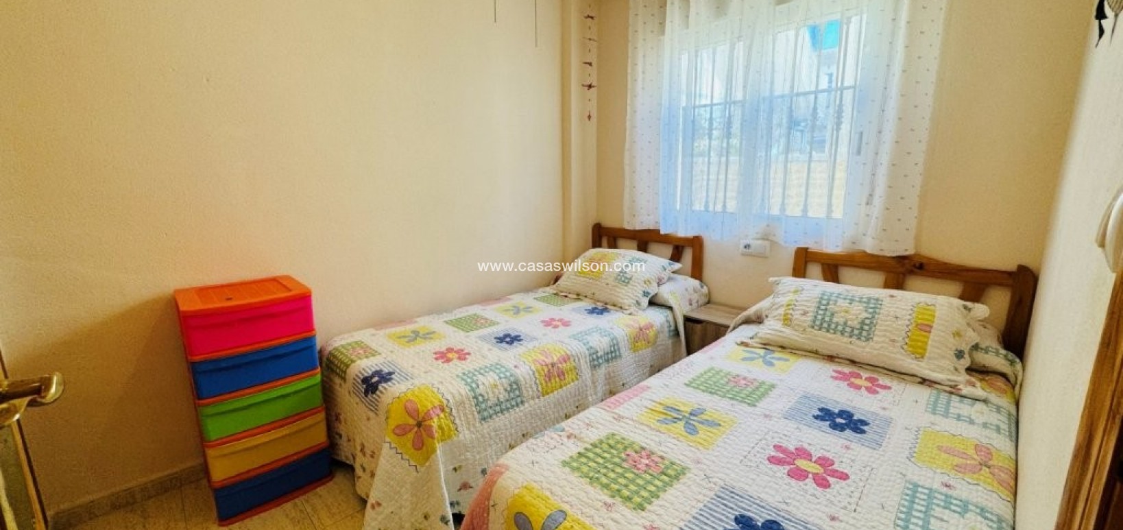 Venta - Apartamento - La Mata - Costa Blanca